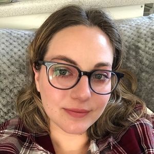 Meet your Posher, Anna